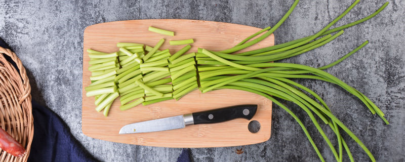 大蒜出蒜苔时候用什么肥料